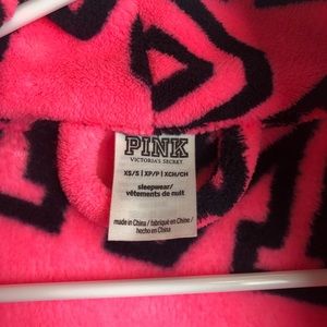 Victoria Secret Pink Fuzzy Robe